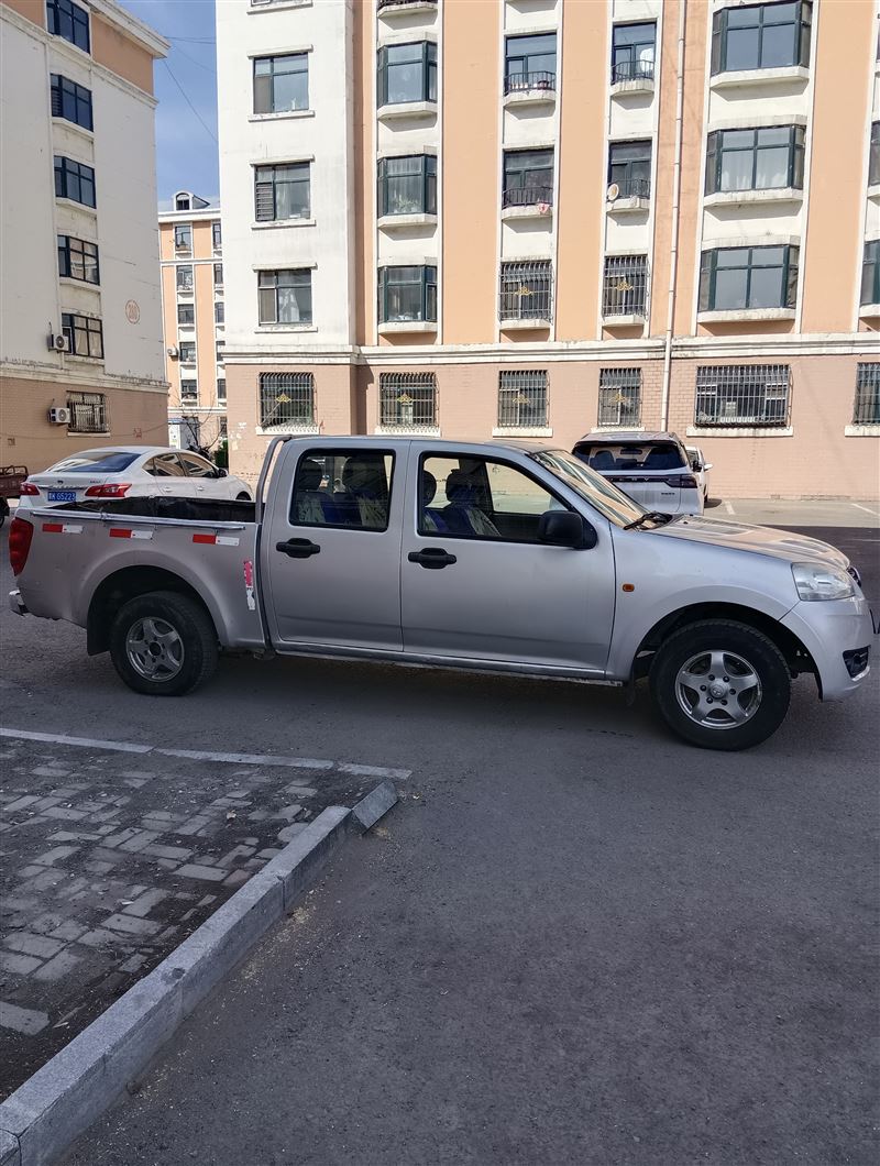 11年長城風駿5汽油兩驅手動高配